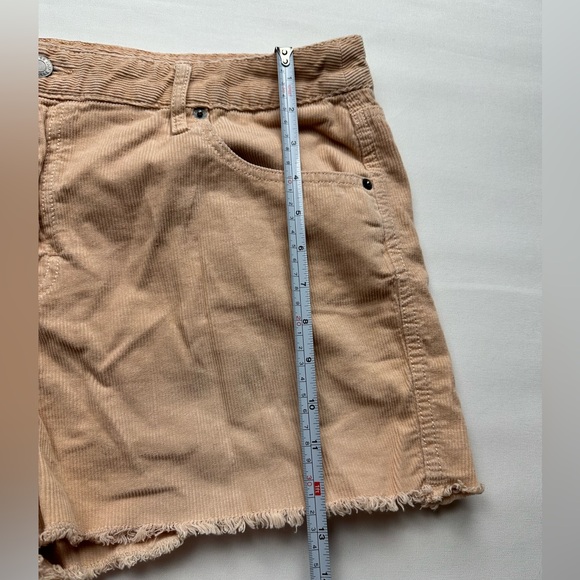 Mossimo tan high waist corduroy shorts. Raw hem. Size 16 - Picture 4 of 7